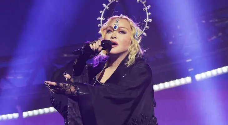 'We cannot afford to lose our humanity': Madonna speaks on stage in London about Israel-Hamas war