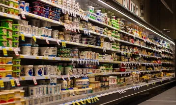Survey Reveals Supermarkets' Non-compliance with Childhood Obesity Rules