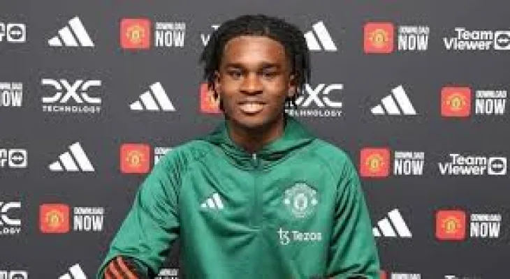 Sierra Leone's Young Talent, David Kamason, Inks Professional Deal with Manchester United