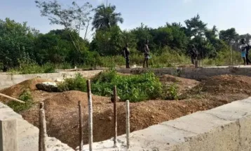 Saama Peri Junior Secondary School Faces Uncertain Future as Contractor Abandons Project in Pujehun District