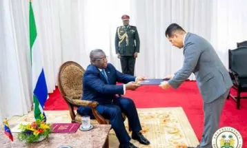 President Bio Receives Credentials from Spanish Ambassador
