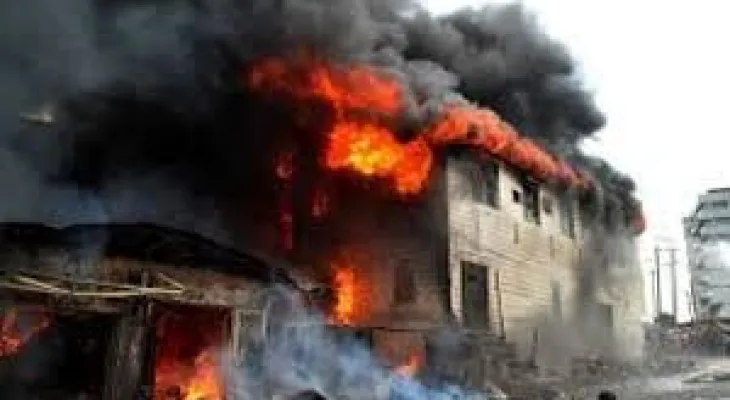 Family Left Homeless After Fire Destroys Apartment in Kamakwie