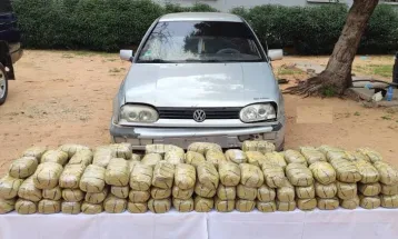 Police in Kenema Intercept Vehicle Carrying Large Quantity of Suspected Cannabis